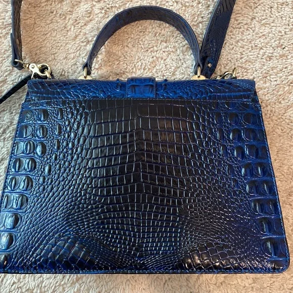 💙HEAD TURNER💙‼️‼️‼️price is firm‼️‼️‼️Brahmin Gabriella blue satchel - Picture 6 of 11